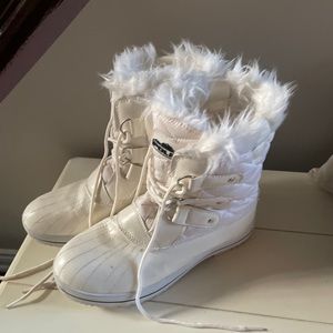 White winter boots